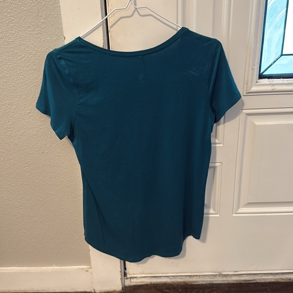 Lululemon Love Tee Scoop Neck - Picture 3 of 6